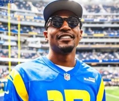 官方网站-快船新援比尔亮相NFL赛场 现身观战洛杉矶公羊比赛！